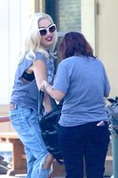 Gwen Stefani Longsleeve T-shirt #2812526