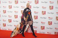 Gwen Stefani Longsleeve T-shirt #2921184