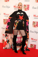 Gwen Stefani Longsleeve T-shirt #2921222