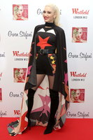 Gwen Stefani Longsleeve T-shirt #2921236