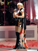 Gwen Stefani Longsleeve T-shirt #2921241