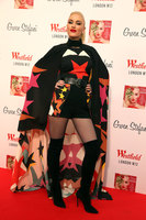 Gwen Stefani Longsleeve T-shirt #2921358