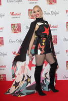 Gwen Stefani Longsleeve T-shirt #2921445