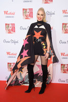 Gwen Stefani Longsleeve T-shirt #2921469