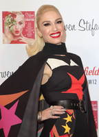 Gwen Stefani Longsleeve T-shirt #2921470