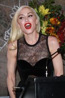 Gwen Stefani magic mug #G1163787