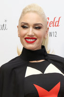 Gwen Stefani magic mug #G1163859