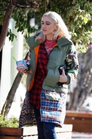 Gwen Stefani Longsleeve T-shirt #3029551
