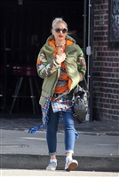 Gwen Stefani Longsleeve T-shirt #3029553