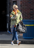 Gwen Stefani Longsleeve T-shirt #3029567