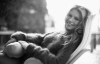 Gwyneth Paltrow - GQ Photoshoot - x7 HQ magic mug #G410602