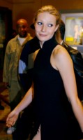 Gwyneth Paltrow t-shirt #1299491