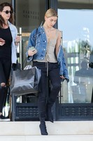 Hailey Baldwin mug #G944968