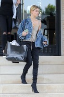 Hailey Baldwin mug #G944979