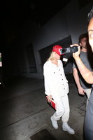 Hailey Baldwin Longsleeve T-shirt #2805767