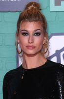 Hailey Baldwin Longsleeve T-shirt #2867659