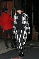 Hailey Baldwin Longsleeve T-shirt #2867698
