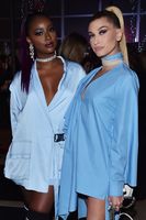 Hailey Baldwin Longsleeve T-shirt #2915603