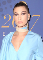 Hailey Baldwin mug #G1157734