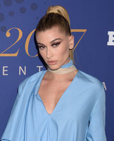Hailey Baldwin mug #G1157736