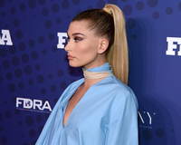 Hailey Baldwin mug #G1157737