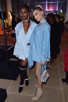 Hailey Baldwin Longsleeve T-shirt #2915668