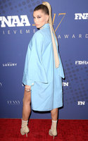 Hailey Baldwin Sweatshirt #2915751