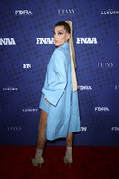 Hailey Baldwin mug #G1157878