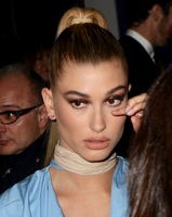 Hailey Baldwin Tank Top #2915784
