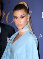 Hailey Baldwin mug #G1157893