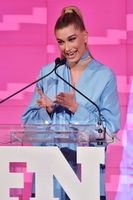 Hailey Baldwin Longsleeve T-shirt #2915807