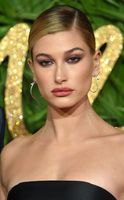 Hailey Baldwin mug #G1189765
