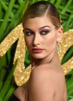 Hailey Baldwin mug #G1189898