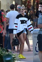 Hailey Baldwin tote bag #G1259609