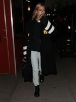 Hailey Baldwin Longsleeve T-shirt #3017605