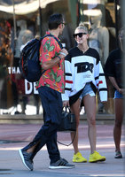 Hailey Baldwin mug #G1259766