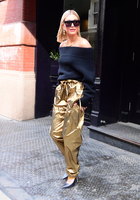 Hailey Baldwin Longsleeve T-shirt #3073995