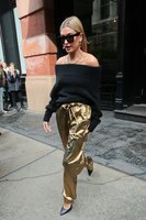 Hailey Baldwin mug #G1316098