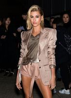 Hailey Baldwin Longsleeve T-shirt #3074011