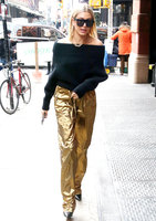 Hailey Baldwin mug #G1316186