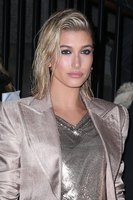 Hailey Baldwin mug #G1316189