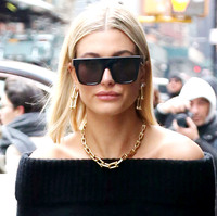 Hailey Baldwin Longsleeve T-shirt #3074110