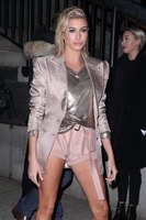 Hailey Baldwin mug #G1316217