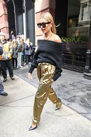 Hailey Baldwin mug #G1316262