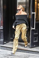 Hailey Baldwin mug #G1316275