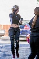 Hailey Baldwin hoodie #3102017
