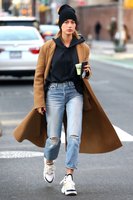 Hailey Baldwin Tank Top #3125752