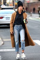 Hailey Baldwin mug #G1367851
