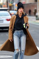 Hailey Baldwin mug #G1367855