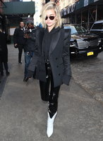 Hailey Baldwin tote bag #G1367861